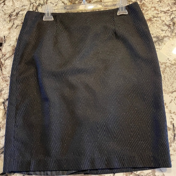 Jaclyn Smith Collection Dressy Party Black A-Line Skirt Silver Shimmer Size 8 - Picture 2 of 11